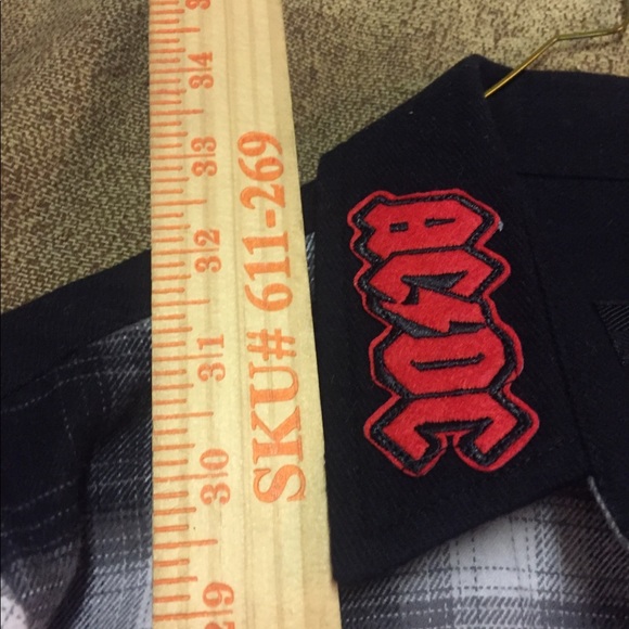 Custom DR.Marten Button up - Picture 3 of 8